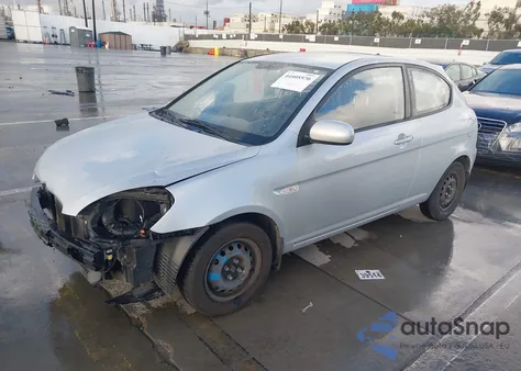 2010 Hyundai Accent Gs z USA, uszkodzony, nr VIN KMHCM3AC5AU171084